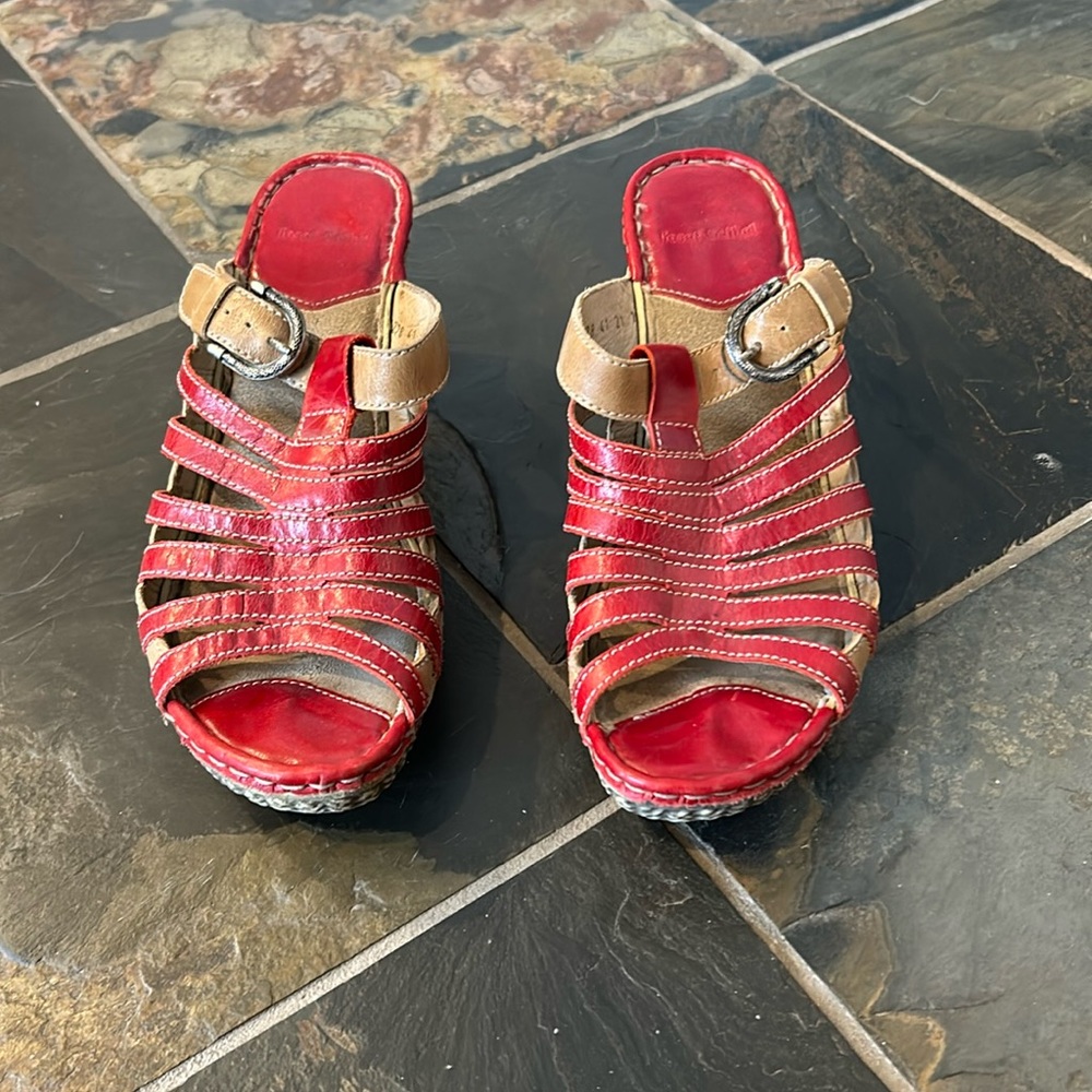 Josef Seibel Red strapy sandals